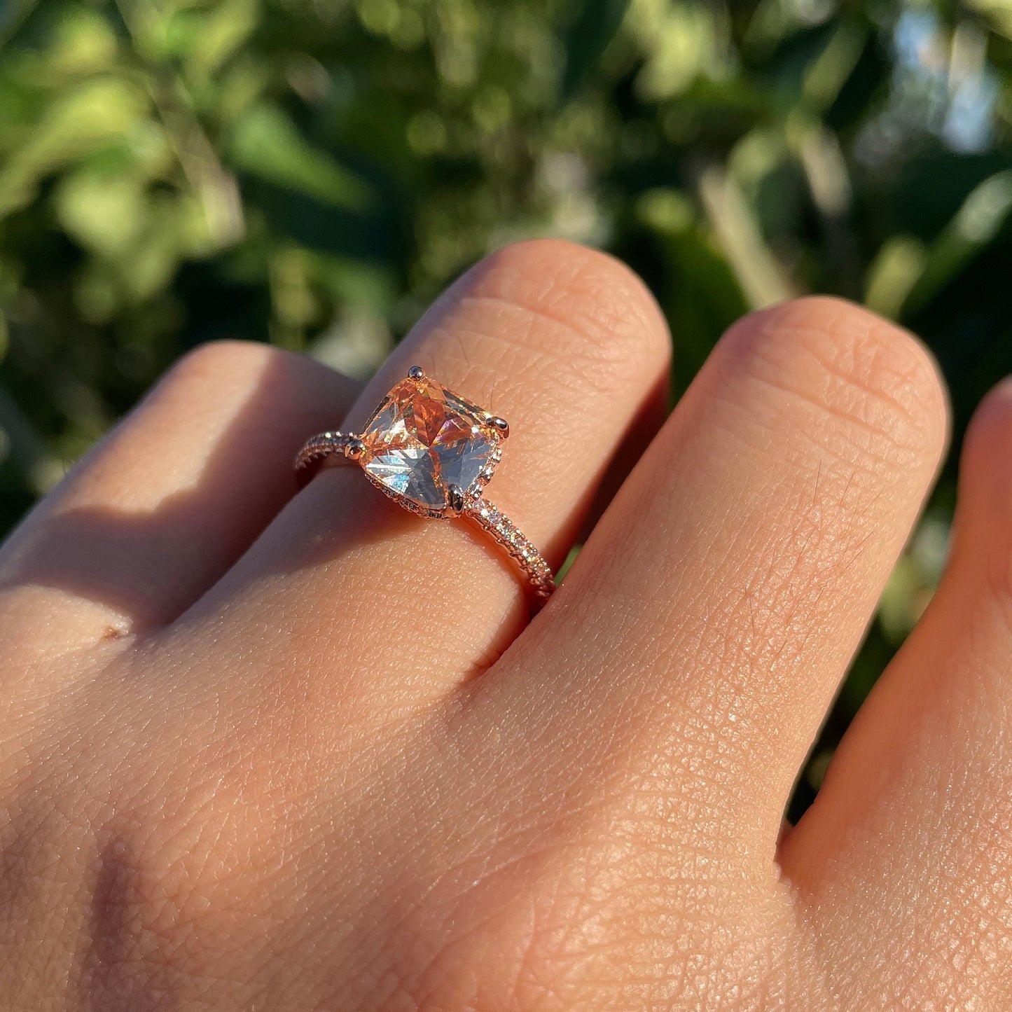 Anillo de boda de cesta de doble pavé de diamantes de cojín, anillo de solitario de compromiso de cristal de champán, joyería coreana sostenible asequible