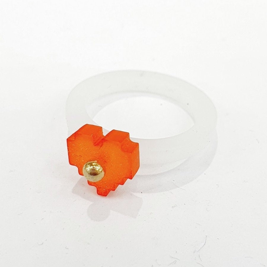 Anillo de resina acrílica Heart Emoji, anillo de declaración de mármol de vidrio retro Y2K, regalo de moda minimalista, joyería coreana sostenible asequible